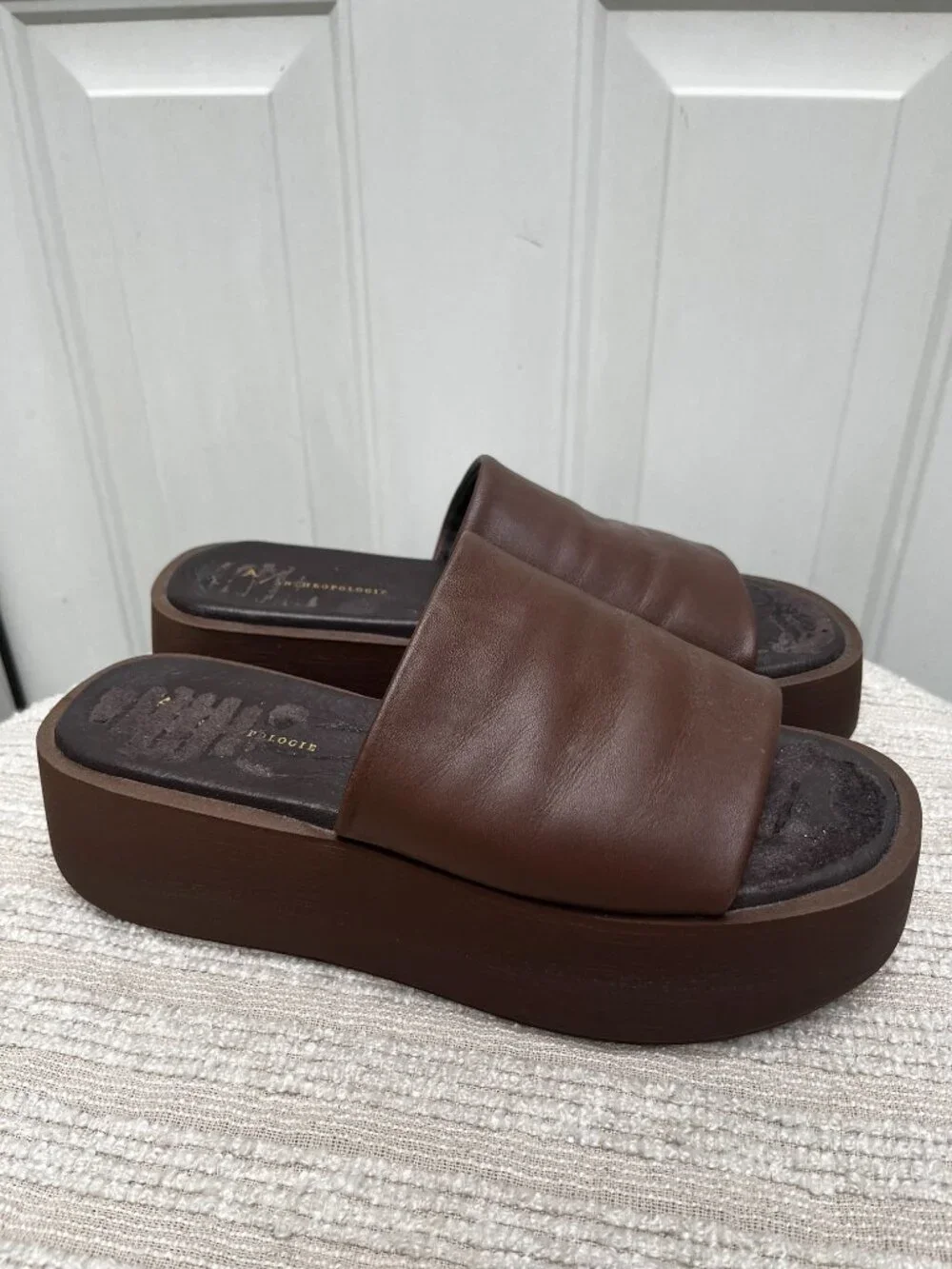 Anthropology Leather Platform Slides Sandals Size 40 (US 9 - 9.5)